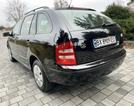 Черный Шкода Фабия, объемом двигателя 1.4 л и пробегом 230 тыс. км за 3999 $, фото 10 на Automoto.ua