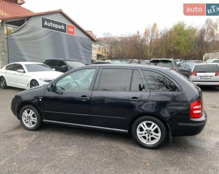 Черный Шкода Фабия, объемом двигателя 1.4 л и пробегом 308 тыс. км за 3390 $, фото 7 на Automoto.ua