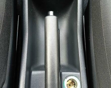 Черный Шкода Фабия, объемом двигателя 1.4 л и пробегом 225 тыс. км за 4800 $, фото 62 на Automoto.ua