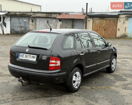 Черный Шкода Фабия, объемом двигателя 1.4 л и пробегом 233 тыс. км за 3800 $, фото 2 на Automoto.ua