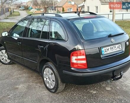 Черный Шкода Фабия, объемом двигателя 1.4 л и пробегом 225 тыс. км за 4800 $, фото 35 на Automoto.ua