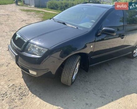 Черный Шкода Фабия, объемом двигателя 1.39 л и пробегом 226 тыс. км за 4600 $, фото 3 на Automoto.ua