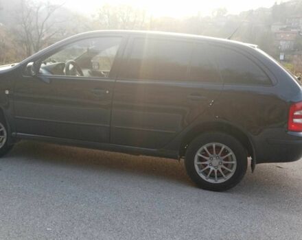 Черный Шкода Фабия, объемом двигателя 1.2 л и пробегом 300 тыс. км за 4350 $, фото 16 на Automoto.ua