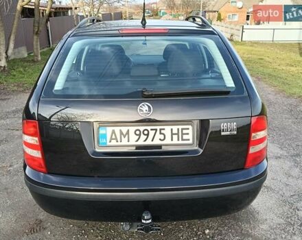 Черный Шкода Фабия, объемом двигателя 1.4 л и пробегом 225 тыс. км за 4800 $, фото 8 на Automoto.ua