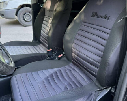 Шкода Фабия 2004 в Тернополе на Automoto.ua Черный Шкода Фабия, объемом двигателя 1.4 л и пробегом 261 тыс. км за 3950 $, фото 11 на Automoto.ua