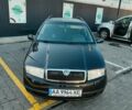 Черный Шкода Фабия, объемом двигателя 1.2 л и пробегом 227 тыс. км за 3200 $, фото 1 на Automoto.ua