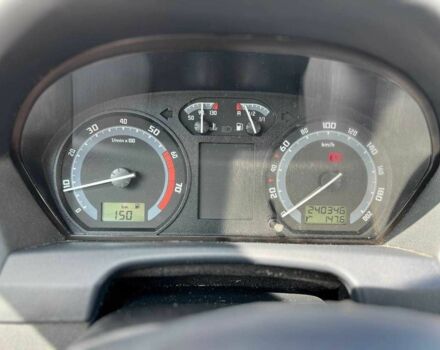 Чорний Шкода Фабія, об'ємом двигуна 1.4 л та пробігом 240 тис. км за 4499 $, фото 9 на Automoto.ua