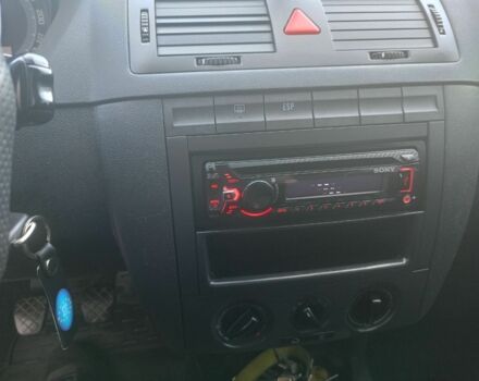 Чорний Шкода Фабія, об'ємом двигуна 1.4 л та пробігом 202 тис. км за 4650 $, фото 6 на Automoto.ua