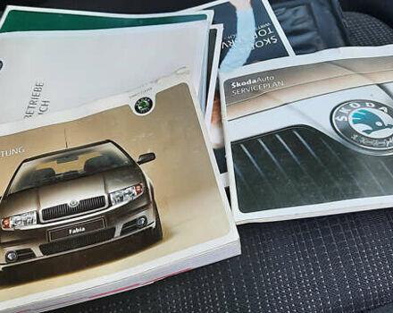 Черный Шкода Фабия, объемом двигателя 1.39 л и пробегом 168 тыс. км за 4600 $, фото 43 на Automoto.ua