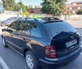 Черный Шкода Фабия, объемом двигателя 1.39 л и пробегом 240 тыс. км за 5300 $, фото 1 на Automoto.ua