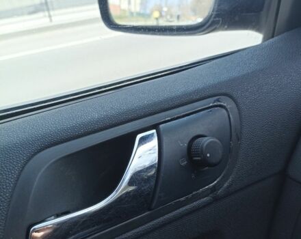 Чорний Шкода Фабія, об'ємом двигуна 1.4 л та пробігом 424 тис. км за 3000 $, фото 5 на Automoto.ua