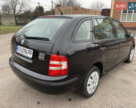 Черный Шкода Фабия, объемом двигателя 1.2 л и пробегом 245 тыс. км за 3450 $, фото 16 на Automoto.ua