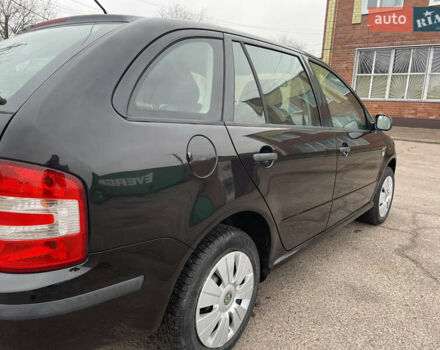 Черный Шкода Фабия, объемом двигателя 1.2 л и пробегом 245 тыс. км за 3450 $, фото 19 на Automoto.ua