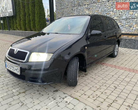 Черный Шкода Фабия, объемом двигателя 1.2 л и пробегом 205 тыс. км за 3200 $, фото 7 на Automoto.ua