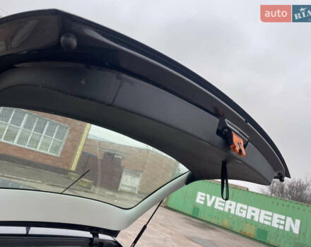 Черный Шкода Фабия, объемом двигателя 1.2 л и пробегом 245 тыс. км за 3450 $, фото 34 на Automoto.ua