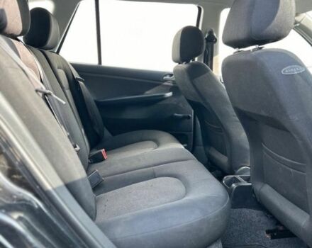 Чорний Шкода Фабія, об'ємом двигуна 1.4 л та пробігом 153 тис. км за 4700 $, фото 7 на Automoto.ua
