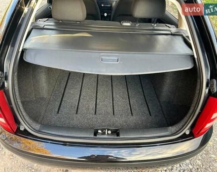 Шкода Фабия 2005 в Казатине на Automoto.ua Черный Шкода Фабия, объемом двигателя 1.4 л и пробегом 184 тыс. км за 4900 $, фото 26 на Automoto.ua