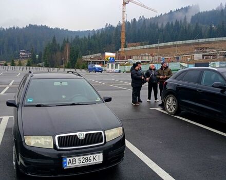 Черный Шкода Фабия, объемом двигателя 1.4 л и пробегом 247 тыс. км за 6000 $, фото 3 на Automoto.ua