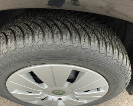 Чорний Шкода Фабія, об'ємом двигуна 1.2 л та пробігом 225 тис. км за 3450 $, фото 8 на Automoto.ua