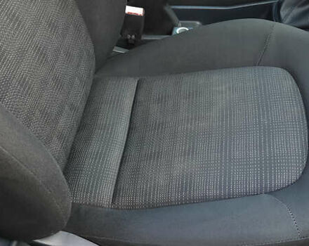 Черный Шкода Фабия, объемом двигателя 1.39 л и пробегом 168 тыс. км за 4600 $, фото 24 на Automoto.ua