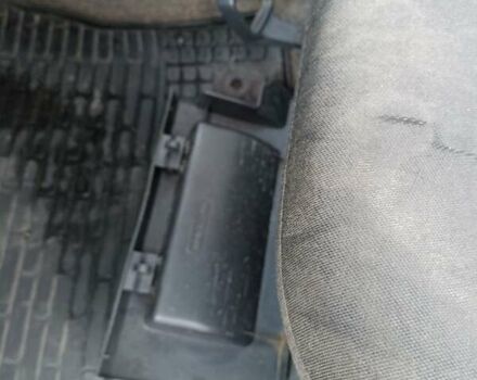 Чорний Шкода Фабія, об'ємом двигуна 1.4 л та пробігом 423 тис. км за 3000 $, фото 6 на Automoto.ua