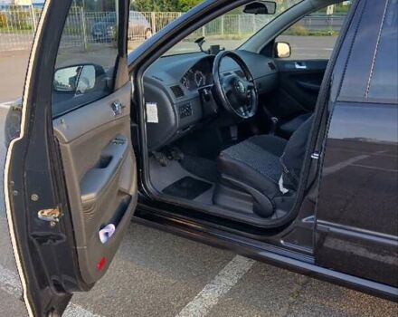 Черный Шкода Фабия, объемом двигателя 1.39 л и пробегом 240 тыс. км за 5000 $, фото 24 на Automoto.ua