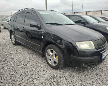 Черный Шкода Фабия, объемом двигателя 1.4 л и пробегом 229 тыс. км за 4350 $, фото 3 на Automoto.ua