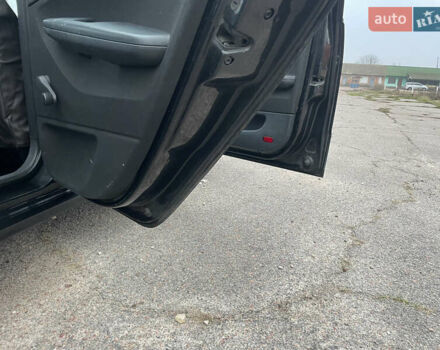 Черный Шкода Фабия, объемом двигателя 1.2 л и пробегом 245 тыс. км за 3450 $, фото 49 на Automoto.ua