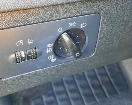 Черный Шкода Фабия, объемом двигателя 1.39 л и пробегом 168 тыс. км за 4600 $, фото 35 на Automoto.ua