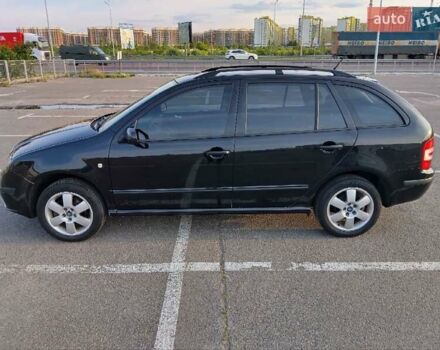 Черный Шкода Фабия, объемом двигателя 1.39 л и пробегом 240 тыс. км за 5000 $, фото 31 на Automoto.ua