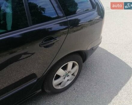 Черный Шкода Фабия, объемом двигателя 1.4 л и пробегом 235 тыс. км за 4700 $, фото 50 на Automoto.ua