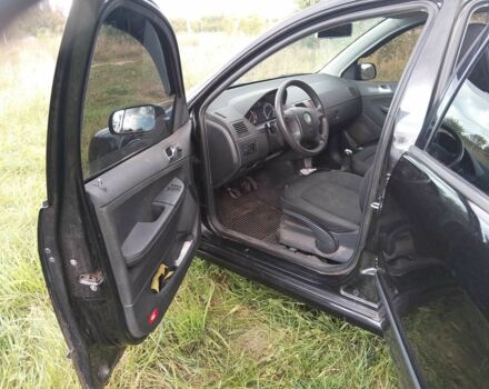 Чорний Шкода Фабія, об'ємом двигуна 1.4 л та пробігом 276 тис. км за 3800 $, фото 4 на Automoto.ua