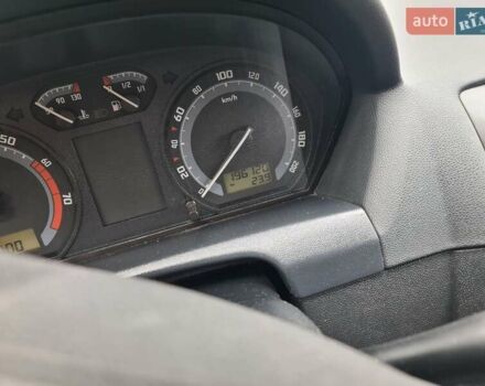 Черный Шкода Фабия, объемом двигателя 1.4 л и пробегом 196 тыс. км за 4699 $, фото 9 на Automoto.ua