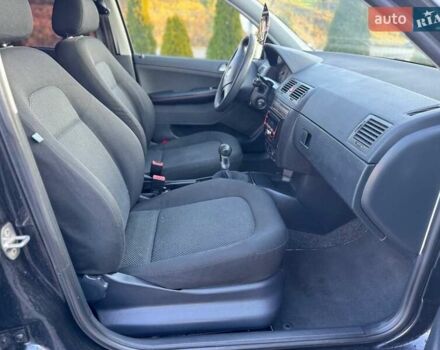 Чорний Шкода Фабія, об'ємом двигуна 1.39 л та пробігом 205 тис. км за 4450 $, фото 22 на Automoto.ua