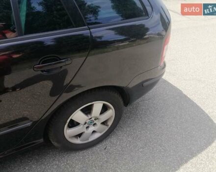 Черный Шкода Фабия, объемом двигателя 1.4 л и пробегом 235 тыс. км за 4700 $, фото 49 на Automoto.ua