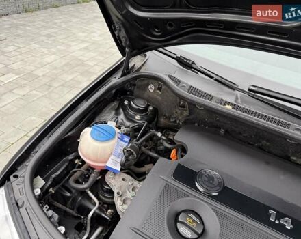 Черный Шкода Фабия, объемом двигателя 1.39 л и пробегом 249 тыс. км за 4550 $, фото 43 на Automoto.ua