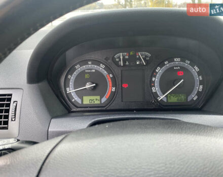 Чорний Шкода Фабія, об'ємом двигуна 1.39 л та пробігом 249 тис. км за 4550 $, фото 11 на Automoto.ua