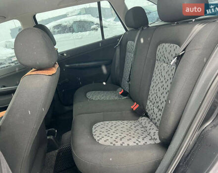 Черный Шкода Фабия, объемом двигателя 1.4 л и пробегом 276 тыс. км за 5440 $, фото 31 на Automoto.ua