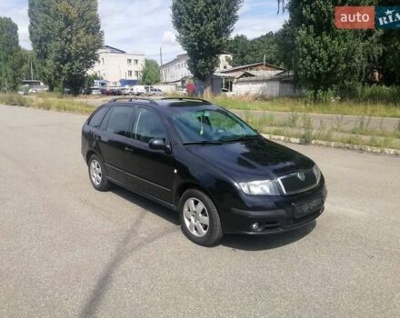 Черный Шкода Фабия, объемом двигателя 1.4 л и пробегом 235 тыс. км за 4700 $, фото 32 на Automoto.ua