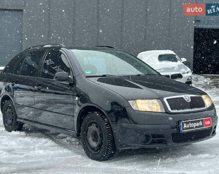 Черный Шкода Фабия, объемом двигателя 1.4 л и пробегом 276 тыс. км за 5440 $, фото 11 на Automoto.ua