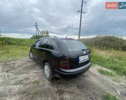 Чорний Шкода Фабія, об'ємом двигуна 1.39 л та пробігом 108 тис. км за 5500 $, фото 4 на Automoto.ua