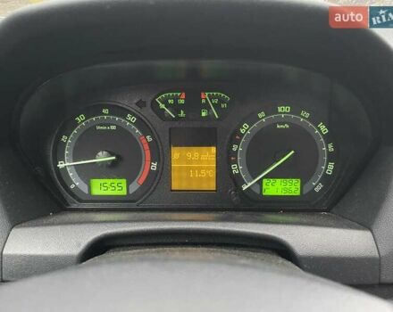 Черный Шкода Фабия, объемом двигателя 1.39 л и пробегом 222 тыс. км за 4550 $, фото 8 на Automoto.ua