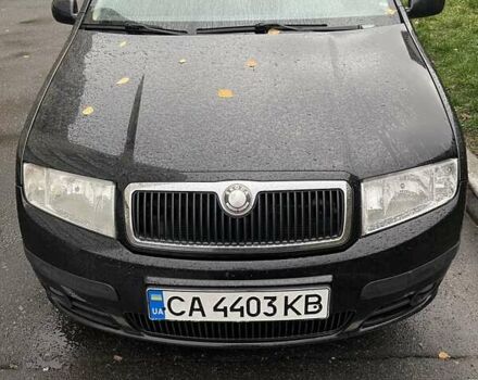 Черный Шкода Фабия, объемом двигателя 1.39 л и пробегом 222 тыс. км за 4550 $, фото 5 на Automoto.ua