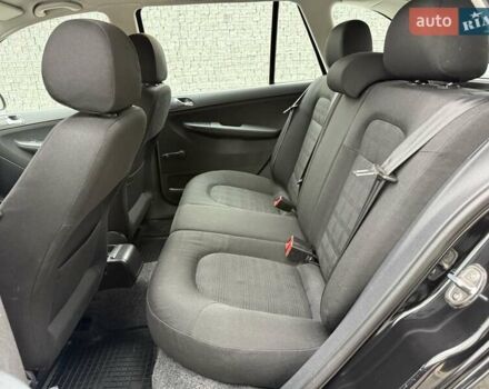 Черный Шкода Фабия, объемом двигателя 1.39 л и пробегом 249 тыс. км за 4550 $, фото 32 на Automoto.ua