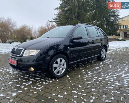 Чорний Шкода Фабія, об'ємом двигуна 1.39 л та пробігом 249 тис. км за 4550 $, фото 1 на Automoto.ua