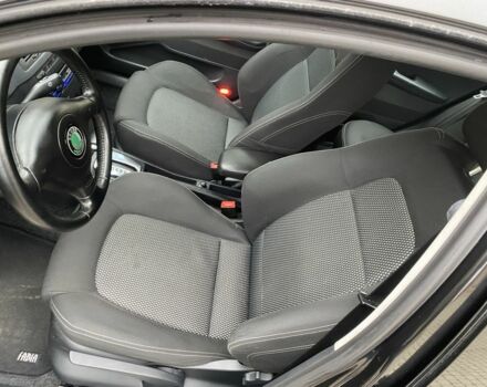 Черный Шкода Фабия, объемом двигателя 0 л и пробегом 173 тыс. км за 5350 $, фото 16 на Automoto.ua