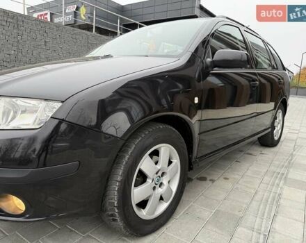 Черный Шкода Фабия, объемом двигателя 1.39 л и пробегом 249 тыс. км за 4550 $, фото 21 на Automoto.ua