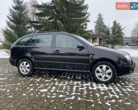 Чорний Шкода Фабія, об'ємом двигуна 1.39 л та пробігом 249 тис. км за 4550 $, фото 5 на Automoto.ua