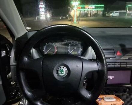 Черный Шкода Фабия, объемом двигателя 1.39 л и пробегом 250 тыс. км за 4300 $, фото 16 на Automoto.ua