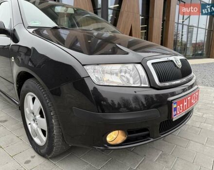 Черный Шкода Фабия, объемом двигателя 1.39 л и пробегом 249 тыс. км за 4550 $, фото 22 на Automoto.ua